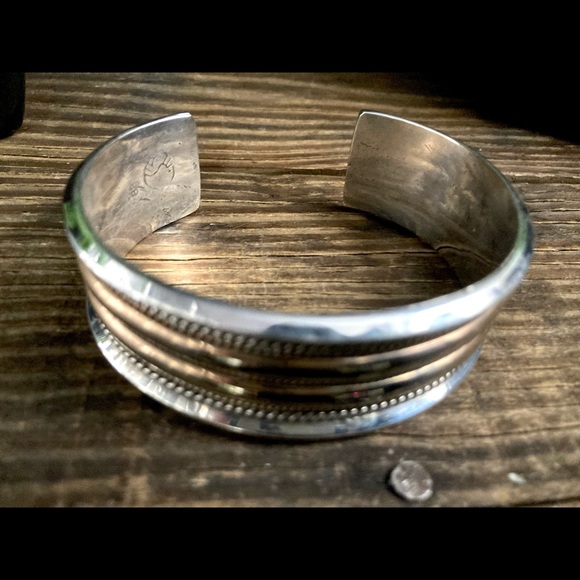 Vintage Signed Heavy Navajo Native American Twisted Rope Cuff Bracelet 7" - Picture 4 of 15